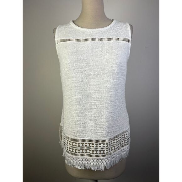 Banana Republic Tops - Banana Republic White Sleeveless Crochet‎ Lace Fringe Tank Top Boho Beach Size M